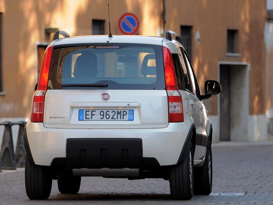  Fiat Panda 4x4 Climbing 2009 года  (фото 11 из 16)